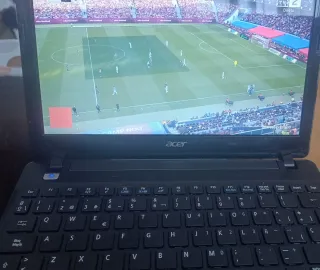 Acer Aspire One 725 mini portátil negro