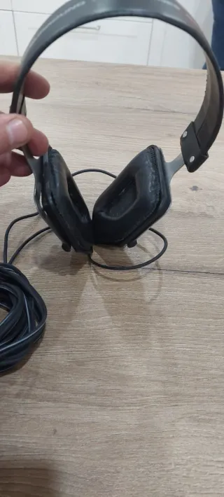 Marantz HP-1DB Surround Headphones