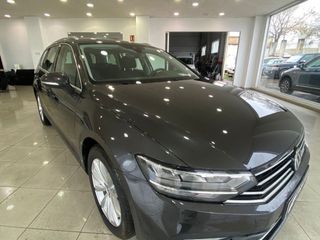 VOLKSWAGEN Passat Variant Executive 2.0 TDI 110kW DSG