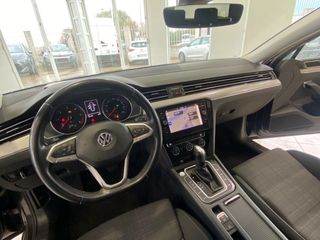 VOLKSWAGEN Passat Variant Executive 2.0 TDI 110kW DSG