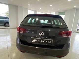 VOLKSWAGEN Passat Variant Executive 2.0 TDI 110kW DSG