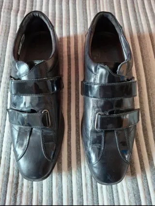 Zapatos Martinelli Negros Velcro