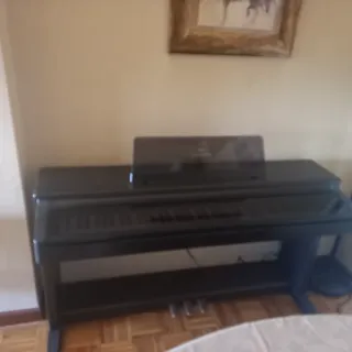Piano Eléctrico Yamaha Clavinova