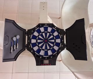 Diana Electrónica con Puertas