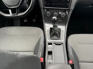 VOLKSWAGEN Golf Advance 1.0 TSI 85kW 115CV