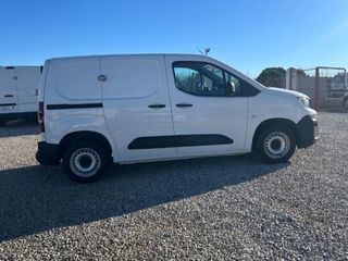 PEUGEOT Partner Grip Standard 1000kg BlueHDi 73kW