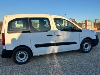 PEUGEOT Partner Furgon Confort PackL1 BlueHDi 55KW 75