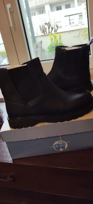 Botines de piel negras t. 41