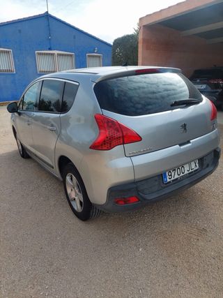 Peugeot 3008 2013