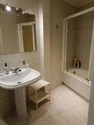 Habitación individual en piso compartido