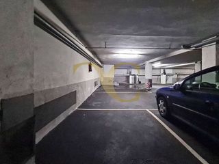 Garaje en venta en Zona Teatro Campoamor en Oviedo