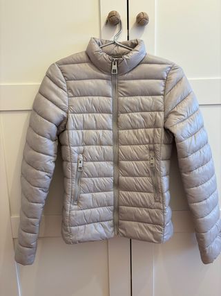 Plumífero gris Mango talla S