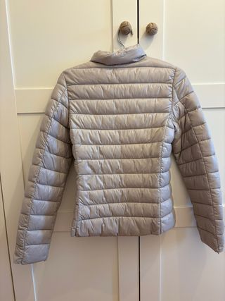 Plumífero gris Mango talla S