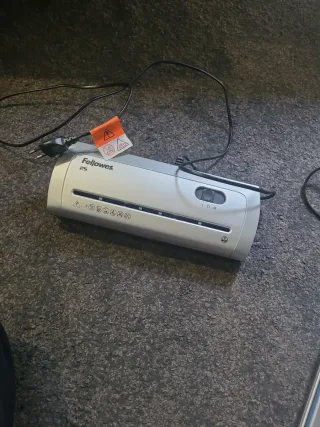 Trituradora de Papel Fellowes 25