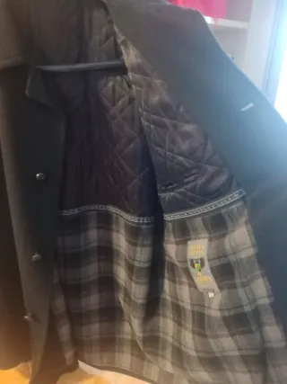 Abrigo de hombre negro