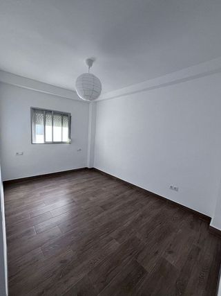 Piso en alquiler en Gamarra - La Trinidad en Málaga