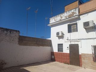 Casa adosada en venta en Coria del Río