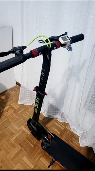 Patinete eléctrico Inokim 180€