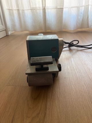 Lijadora de Banda Virutex