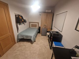 Piso en alquiler en Alhendín