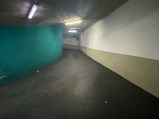 Garaje en venta en Centre en Santa Coloma de Gramanet