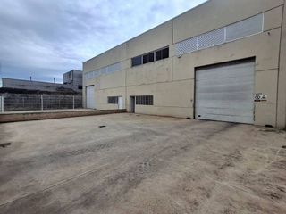 Nave industrial en alquiler en Massanassa
