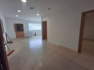 Nave industrial en alquiler en Massanassa