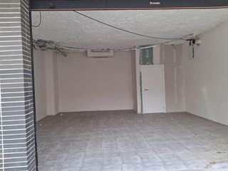 Local comercial en venta en Plaça Catalunya en Manresa