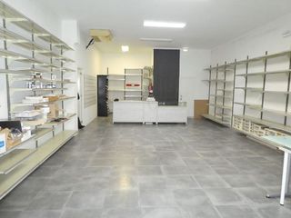 Local comercial en alquiler en Riu en Santa Coloma de Gramanet