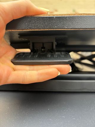 Escritorio Elevable FITUEYES. Standing desk laptop