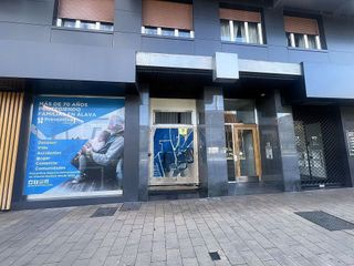 Local comercial en venta en Coronación en Vitoria-Gasteiz
