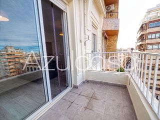 Piso en alquiler en Centro en Alicante