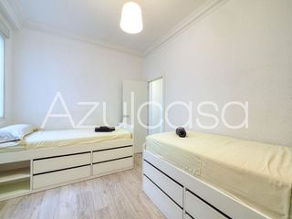 Piso en alquiler en Centro en Alicante