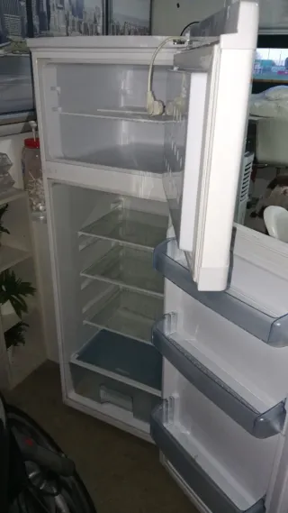 Nevera Beko 150cm Blanca