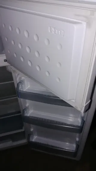 Nevera Beko 150cm Blanca