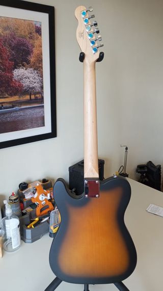 Squier by Fender Telecaster Sunburst