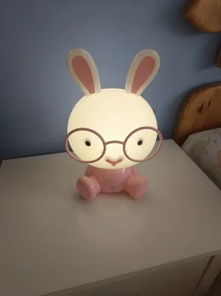 Lamparita infantil con 3 intensidades de luz