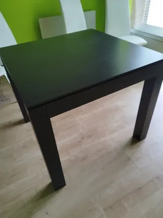 Mesa de comedor color wenge