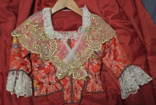 Traje de Fallera Rojo Anaranjado de 6 a 7 años