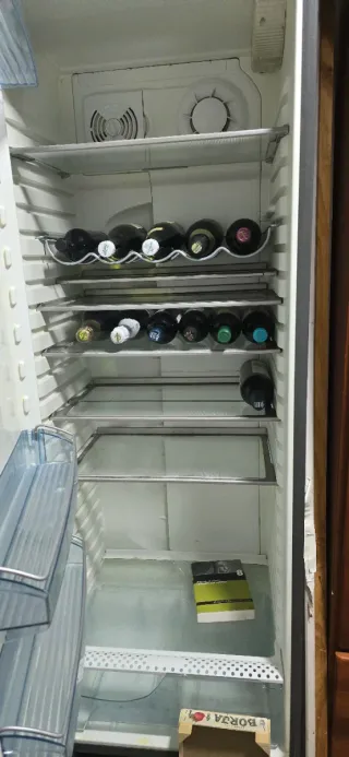 Nevera sin congelador AEG