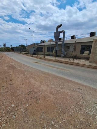 Nave industrial en venta en Algorós - El Derramador en Elche