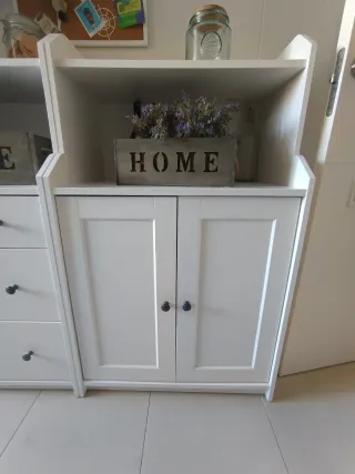 Aparador blanco de madera