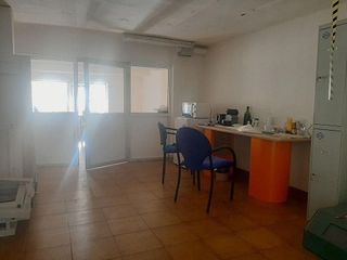 Local comercial en alquiler en Centro en Alicante