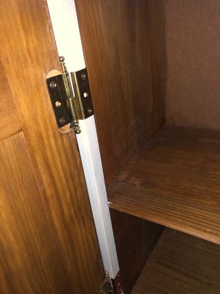 Mesilla de noche madera verde y crudo