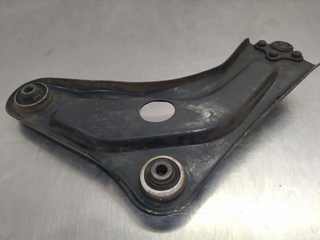 BRAZO SUSPENSION INFERIOR DELANTERO DERECHO CITRO