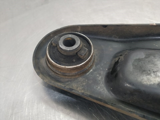 BRAZO SUSPENSION INFERIOR DELANTERO DERECHO CITRO