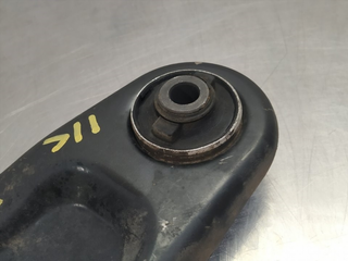 BRAZO SUSPENSION INFERIOR DELANTERO DERECHO CITRO