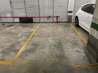 Garaje en venta en La Salut - Lloreda en Badalona