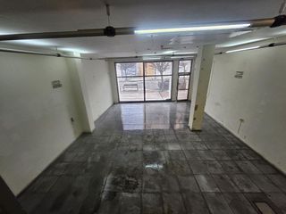 Local comercial en venta en Rochapea en Pamplona