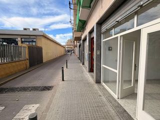 Local comercial en alquiler en Calella
